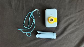 Cámara Infantil Azul y Amarilla