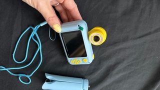 Cámara Infantil Azul y Amarilla