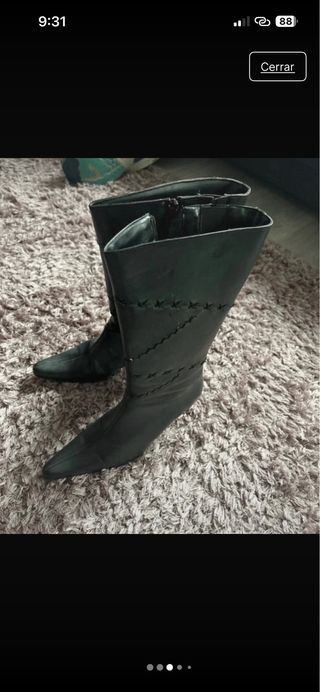 Botas altas negras con tacón