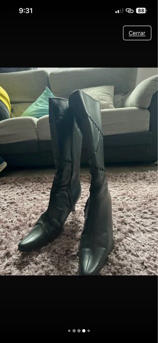 Botas altas negras con tacón