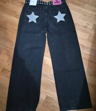 Vaqueros One Dilemma x Stradivarius Talla 36 y 34