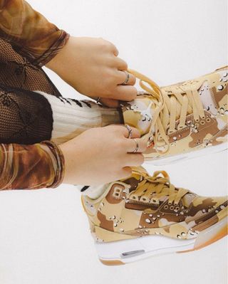 Jordan 3 Camuflaje Beige/Marrón