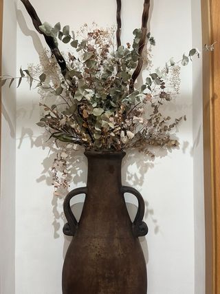 Tinaja Jarrón Cerámica con Raíces Madera