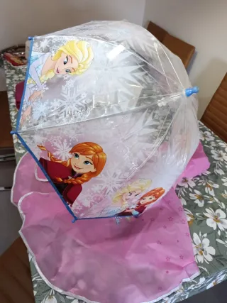 Capa chubasquera de 3-6 años y paraguas infantil