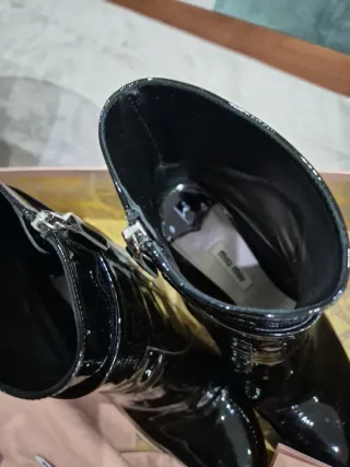 Stivaletti Miu Miu n.39 vernice neri