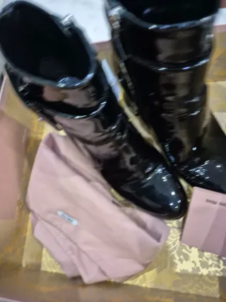 Stivaletti Miu Miu n.39 vernice neri