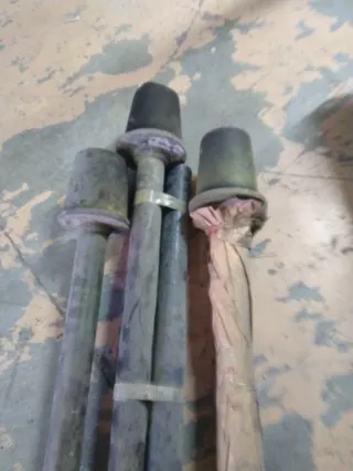 Patas de metal 85cm con goma