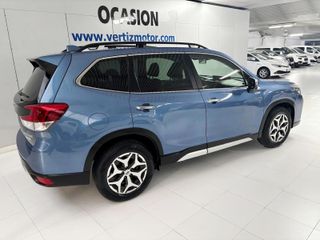 Subaru Forester 2.0i Hybrid CVT Executive Plus