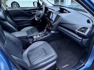 Subaru Forester 2.0i Hybrid CVT Executive Plus