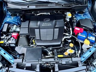 Subaru Forester 2.0i Hybrid CVT Executive Plus