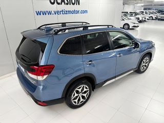 Subaru Forester 2.0i Hybrid CVT Executive Plus