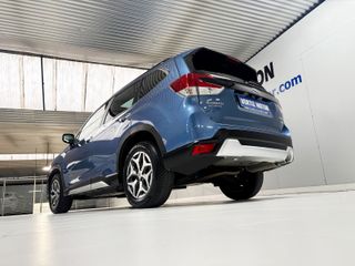 Subaru Forester 2.0i Hybrid CVT Executive Plus
