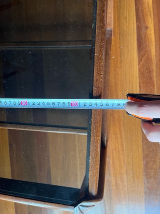 Mesa de centro de madera y cristal