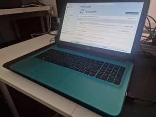 Portátil HP 15-ay045ns 16GB RAM 256GB SSD