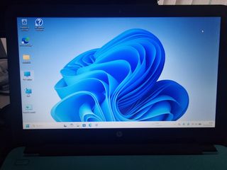 Portátil HP 15-ay045ns 16GB RAM 256GB SSD