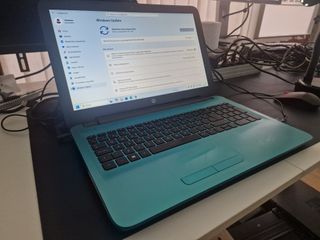 Portátil HP 15-ay045ns 16GB RAM 256GB SSD