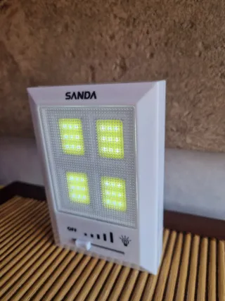 Luz LED Sanda