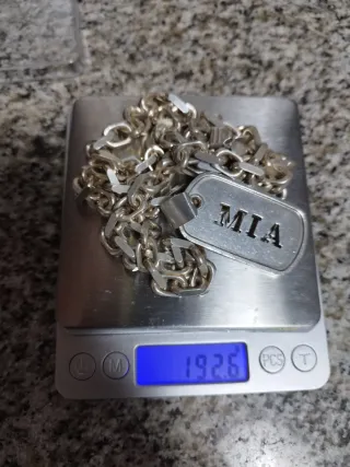 Cadena de plata con placa MIA 192 gramos