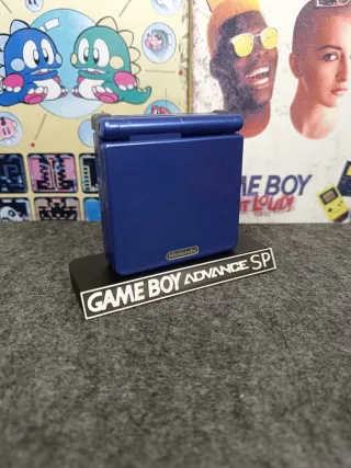 Supporto stand espositore Game Boy Advance SP