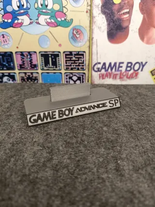 Supporto stand espositore Game Boy Advance SP