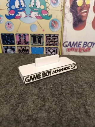 Supporto stand espositore Game Boy Advance SP