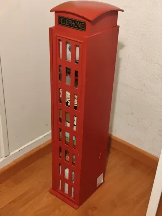 Cabina teléfono Londres roja decorativa estantes