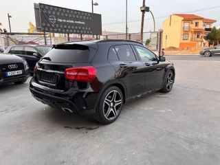 Mercedes-Benz GLA 2015