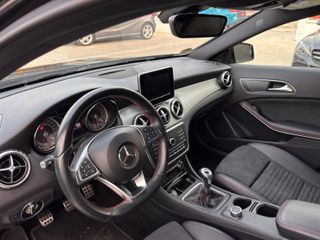Mercedes-Benz GLA 2015