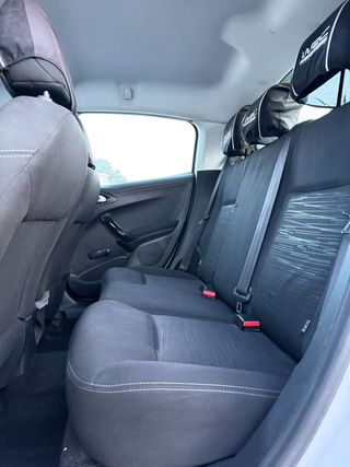 Peugeot 208 5P ACTIVE 1.0L PureTech 68