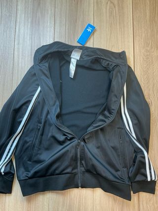 Chaqueta Oasis x Adidas Negra Talla S