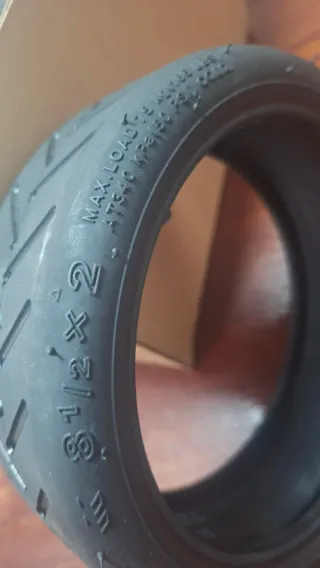 2 Ruedas y 1 Cubierta Patinete Eléctrico Xiaomi