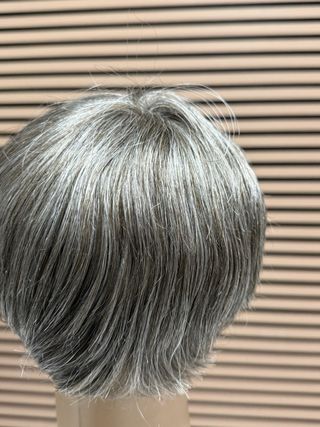 Pelucas hombre pelo gris y castaño