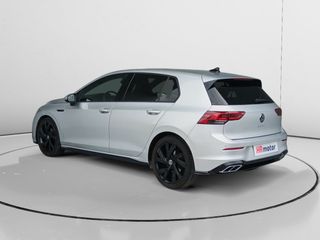 Volkswagen Golf R-Line eTSI