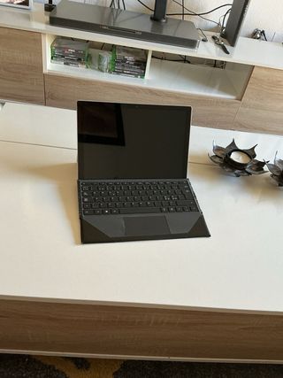 Microsoft Surface Pro 5 + Office 2019 windows 11