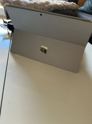 Microsoft Surface Pro 5 + Office 2019 windows 11