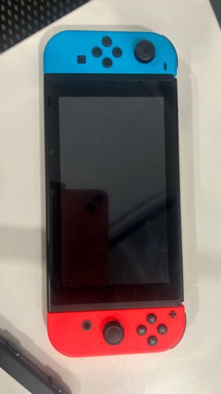 Nintendo Switch Azul y Rojo