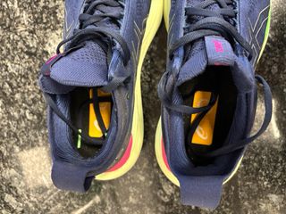 ASICS Gel Nimbus 25 Azul/Rosa