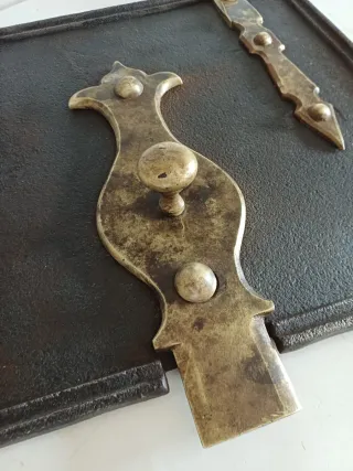 Antigua Puerta Cocina Bilbaina,fundición y bronce