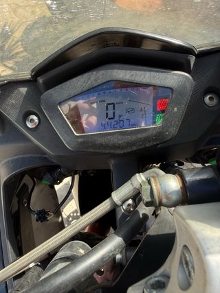 Derbi GPR 125 4T Negra y Blanca