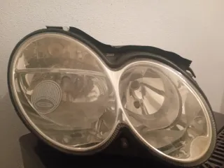 Faro delantero derecho copiloto CLK