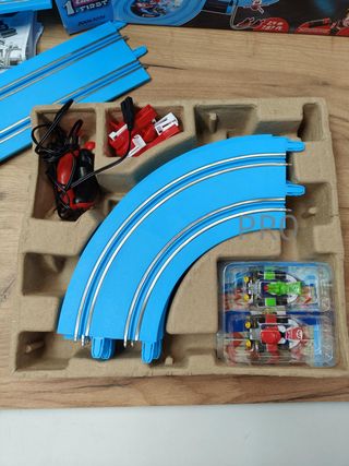 Circuito de coches de miniatura Nintendo - Carrera