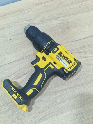 Taladro Atornillador Dewalt DCD778 18V XR