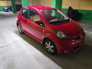 Toyota Aygo 2011 CONNET