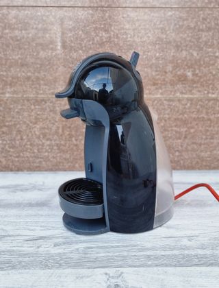 Cafetera Dolce Gusto Negra