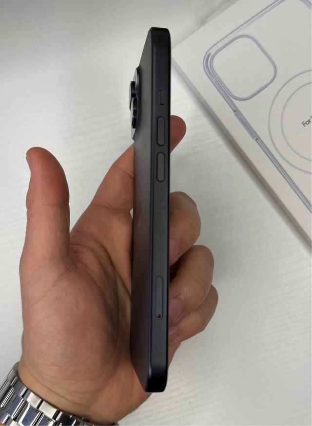 iPhone 15 128GB Negro Como Nuevo