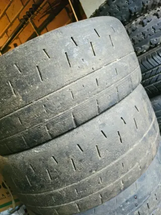 Neumáticos Pirelli Slicks 17