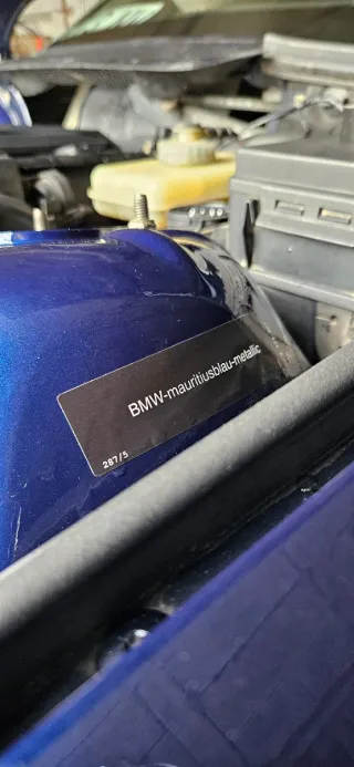 Pegatinas originales BMW E36 vano motor (restaurar