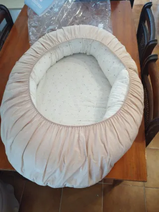 Mini cuna con estampado de estrellas