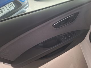 SEAT Leon 1.5 TGI 130 CV
