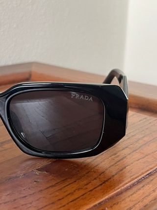Occhiali da sole Prada neri